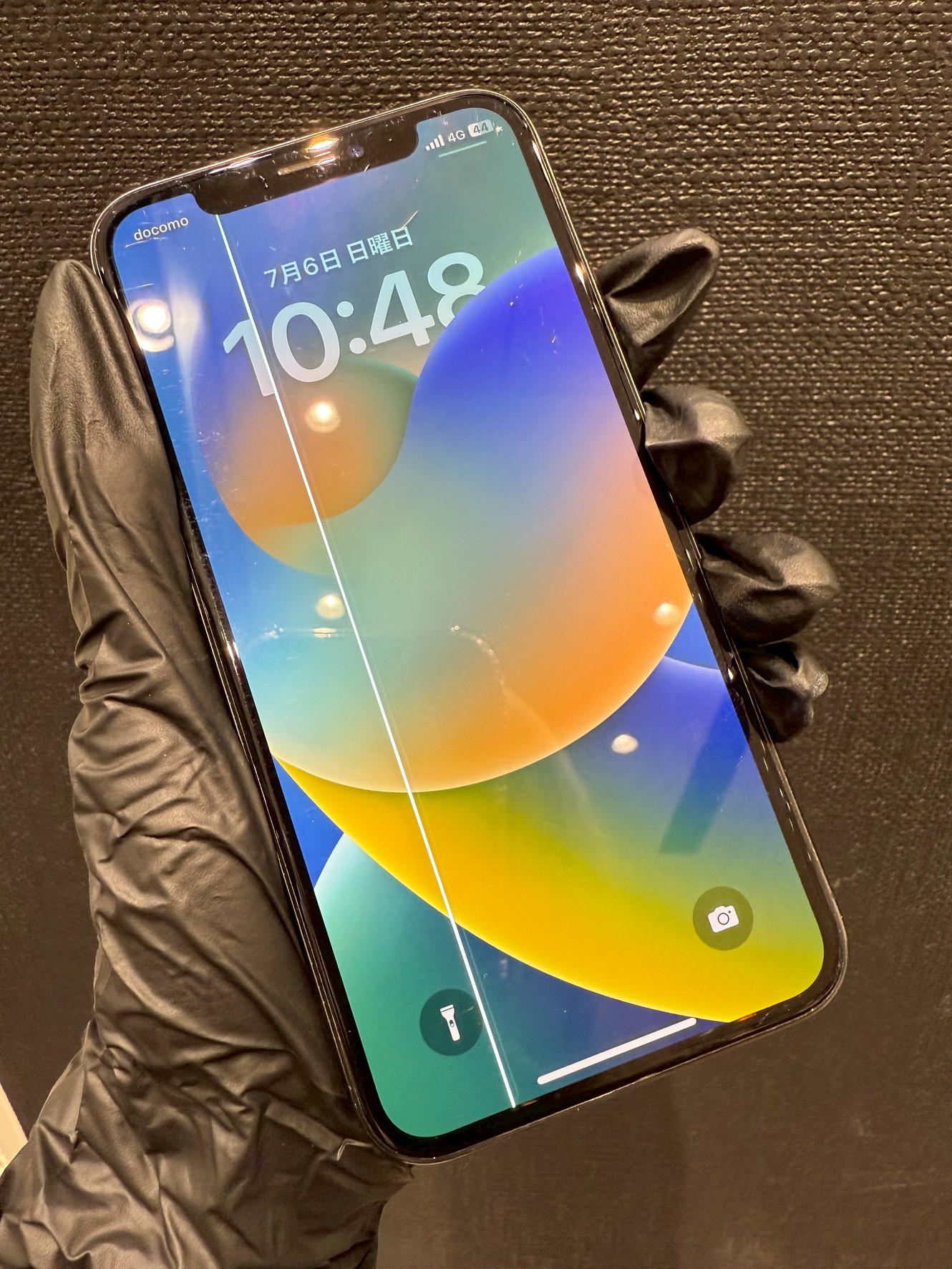 iPhone X 画面割れ