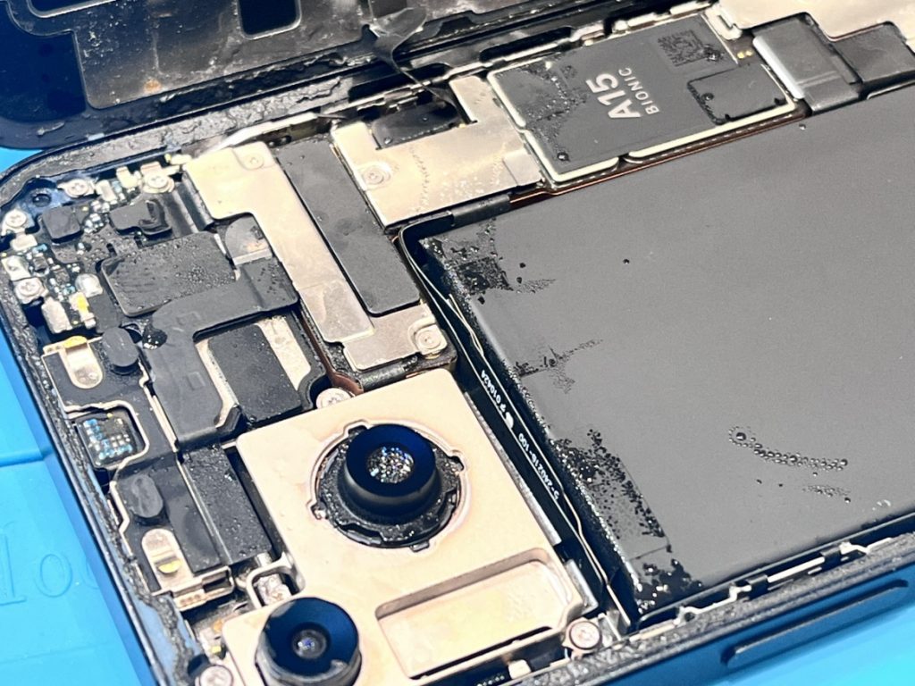 【3/20NEW OPEN】スマホやSwitchの水没復旧も即日対応致します【スマートクールイオンモール宮崎店】