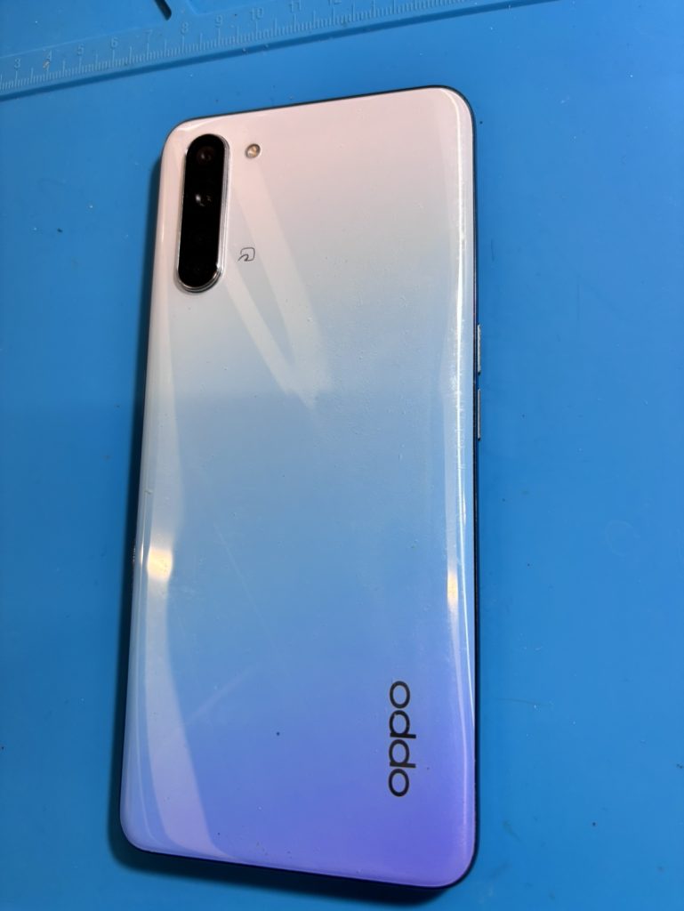 【3/20 NEW OPEN】OPPO　Reno3のバッテリー交換【イオンモール宮崎】