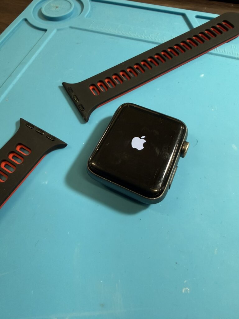 【3/20NEW OPEN】Apple Watch 2シリーズ42ｍｍのバッテリー交換【イオンモール宮崎店】